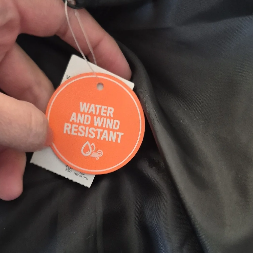 The Children's Place Charcoal and Light Gray Puffer Jacket - Picture 3 of 6